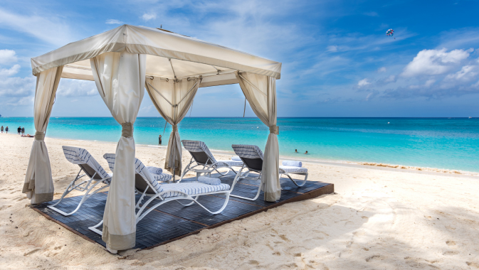The New Luxury Destination of the CaribbeanWestin Grand Cayman Seven Mile Beach Resort & Spa