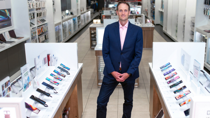 In Challenging Times, Canada’s Largest Tech Retailer Learns and Gets Better