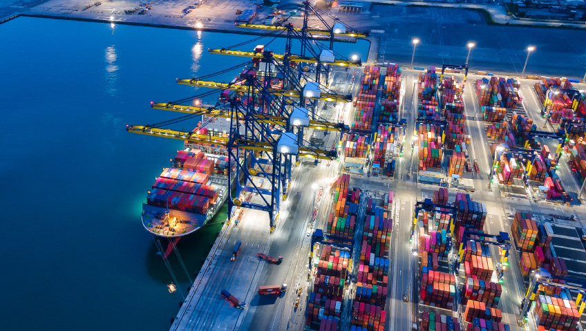 Betting Big, No Matter the CostsOn the Brink of a Global Trade War