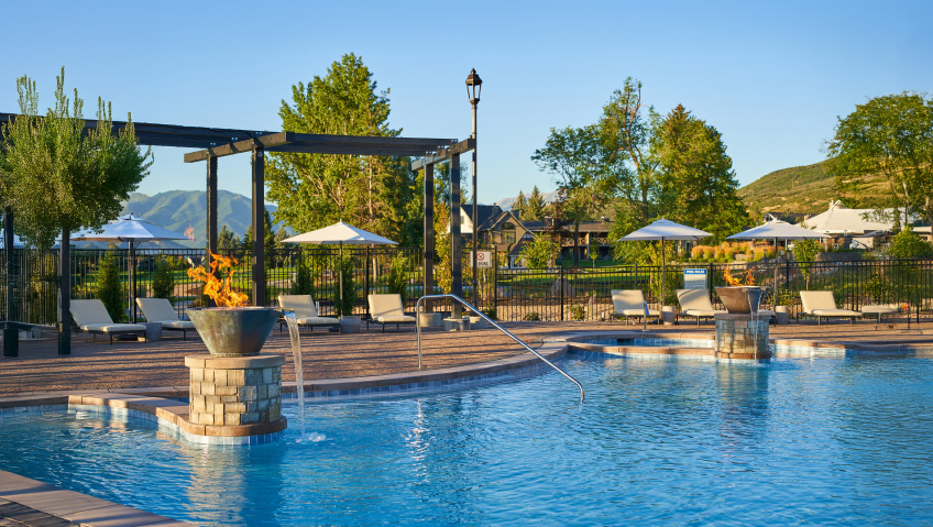 Current | November 2025 | ServicesPools, Waterparks, and Award-Winning Projects – Doing Wonderful Things with WaterCloward H2O